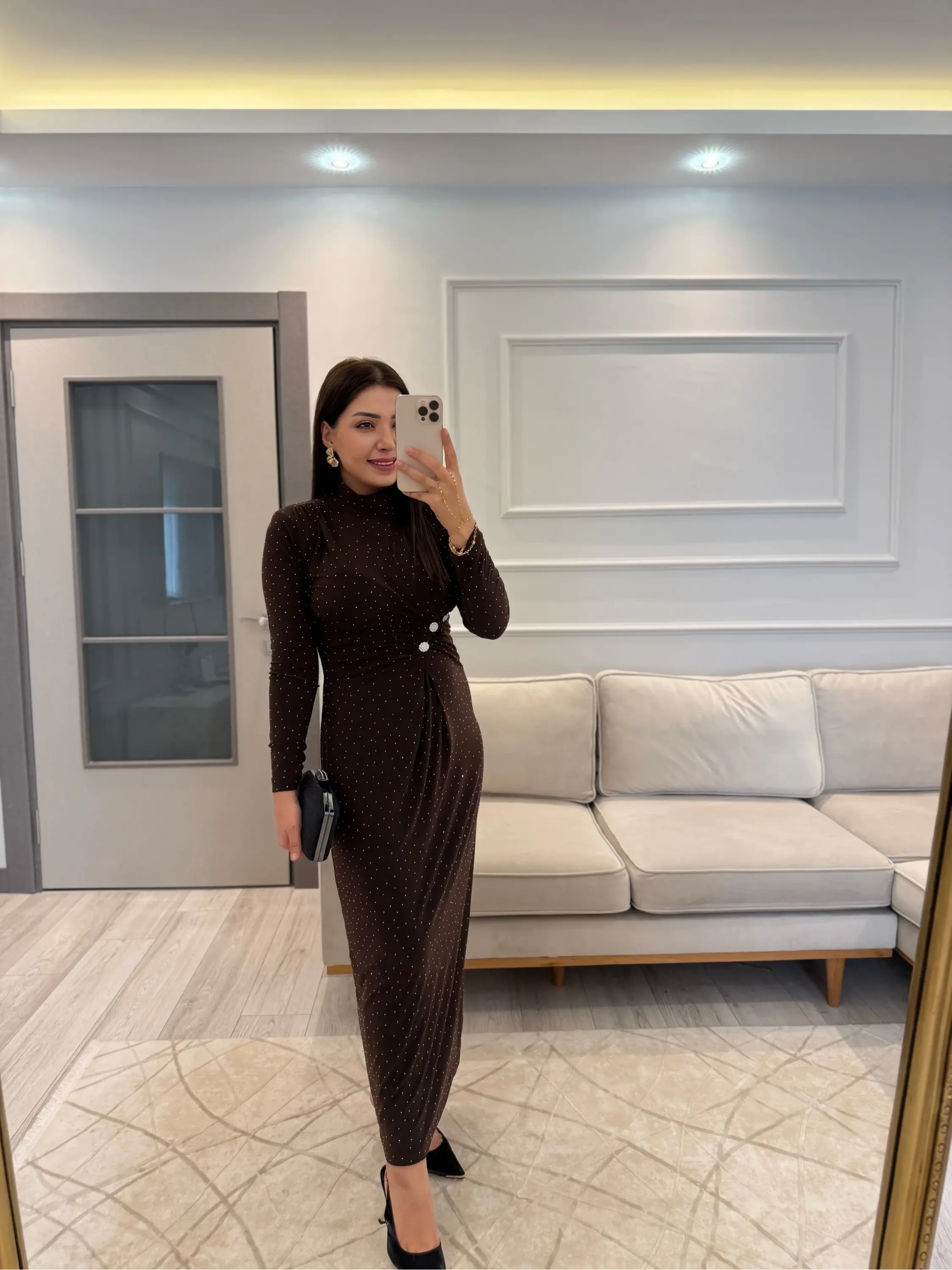 Sandy Kumaş Serpme Taşlı Elbise