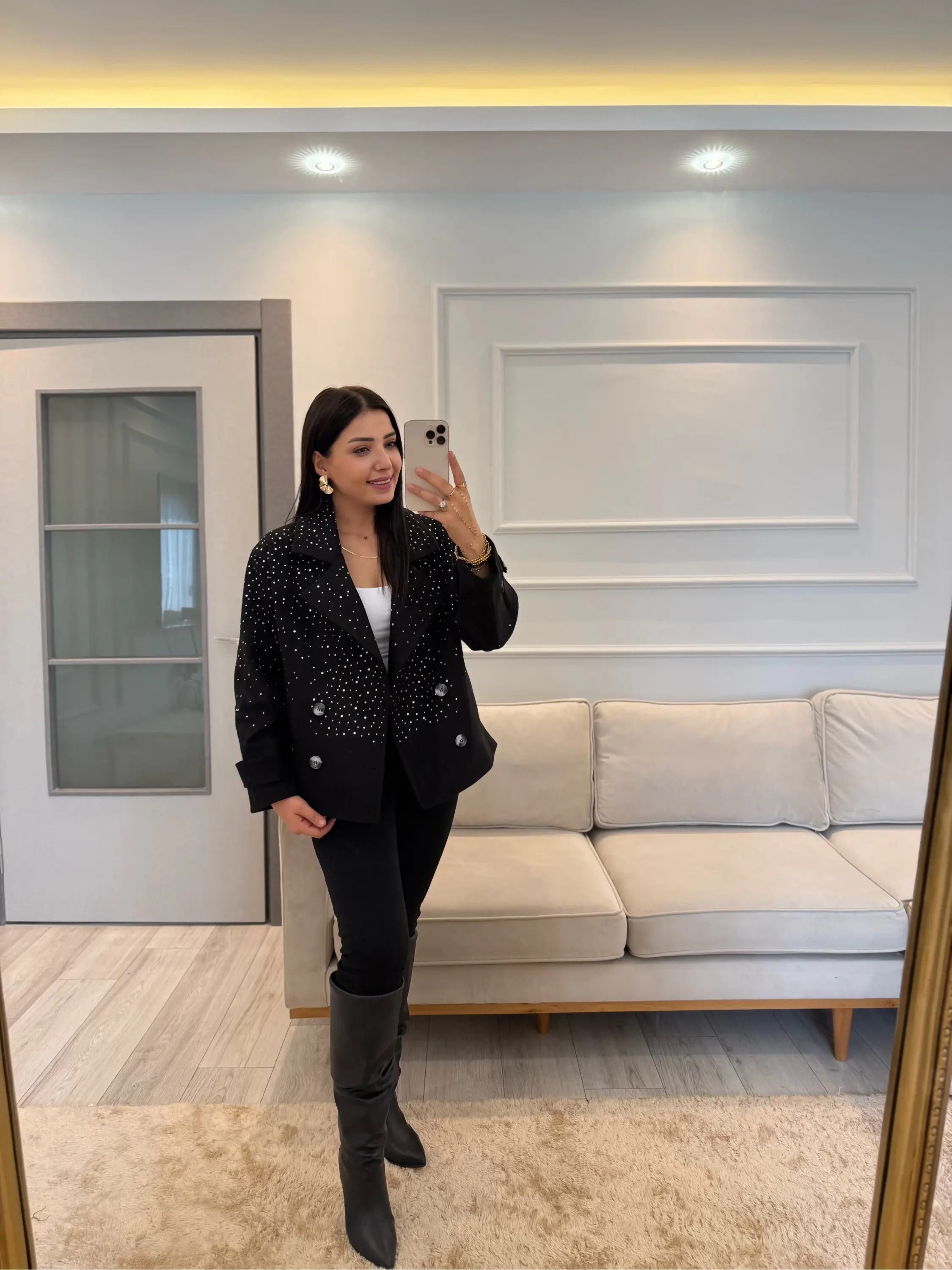 Tasarım Taşlı Kaşe Kaban