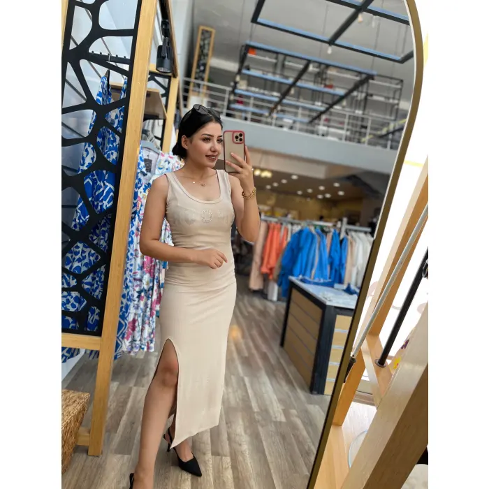 Amour Yırtmaçlı Elbise