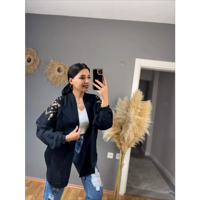 Prio Etnik Desen Kimono