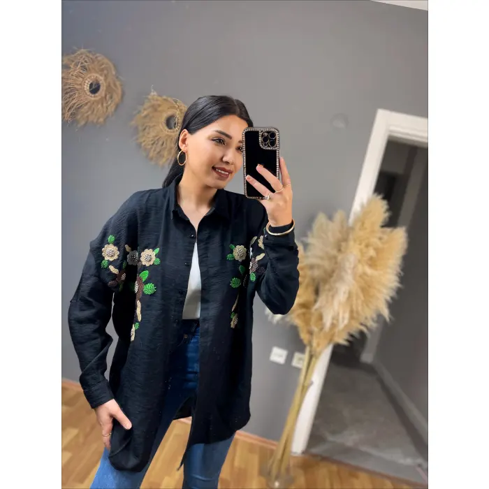 Sagua İncili Papatya Nakışlı Gömlek