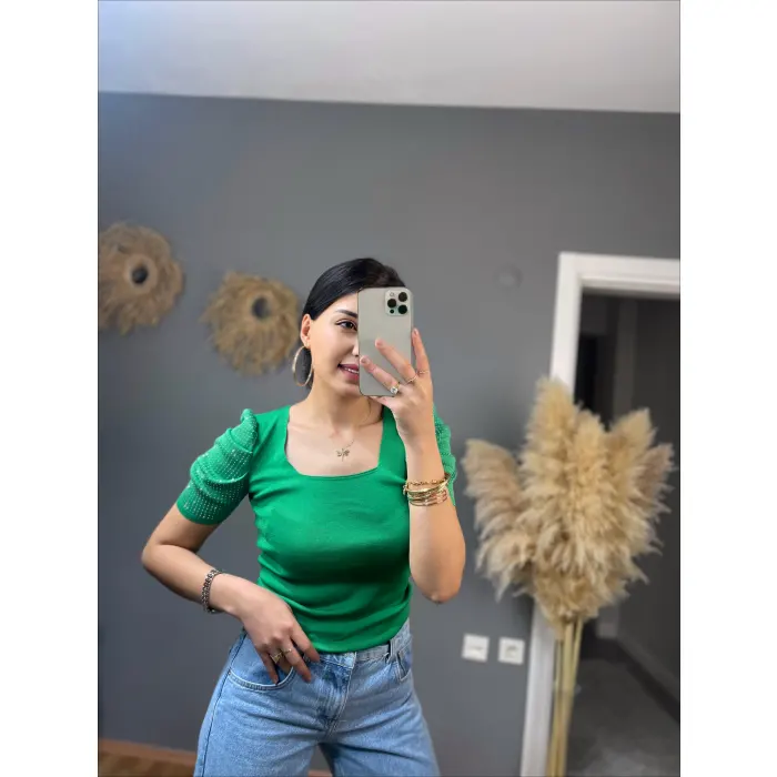 Valparas Omuz Taşlı Triko Bluz