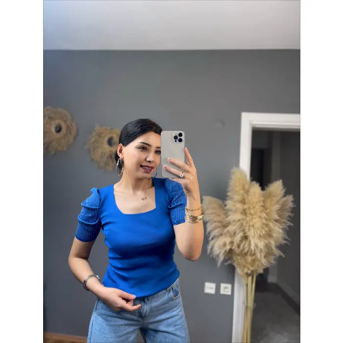 Valparas Omuz Taşlı Triko Bluz