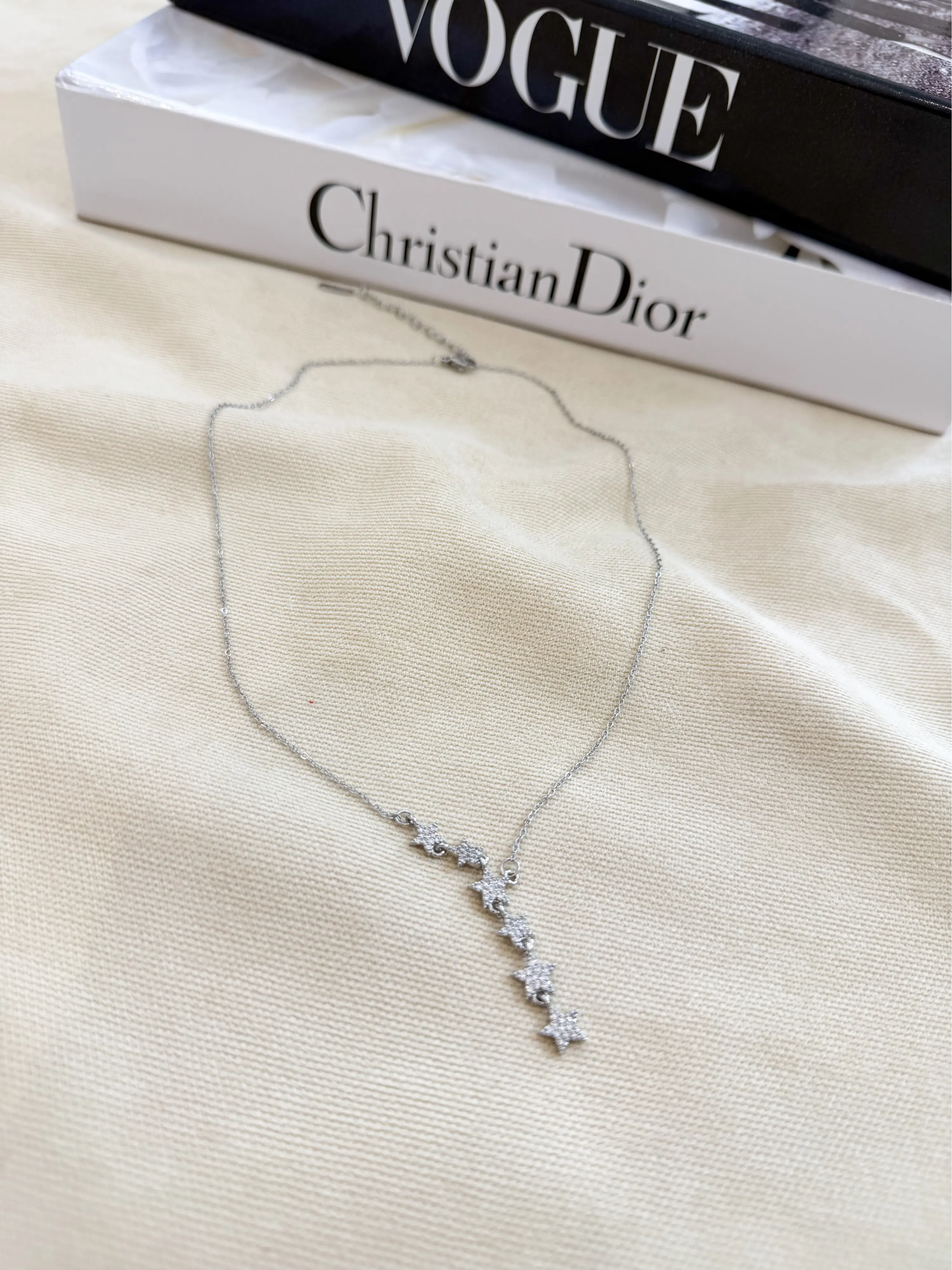 Özel Seri Yıldız Kolye