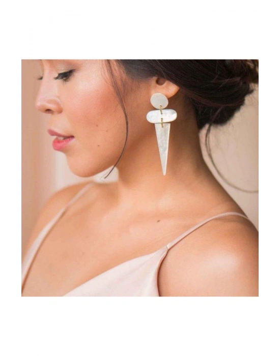 Luciana Capiz Shell Earrings In White El Yapımı Sallantılı Küpe