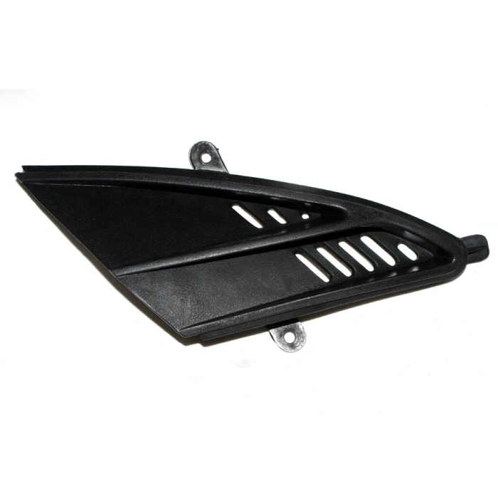 Y4MON0280A0082	ÖN PANEL SAĞ YAN KAPAK 151 RS