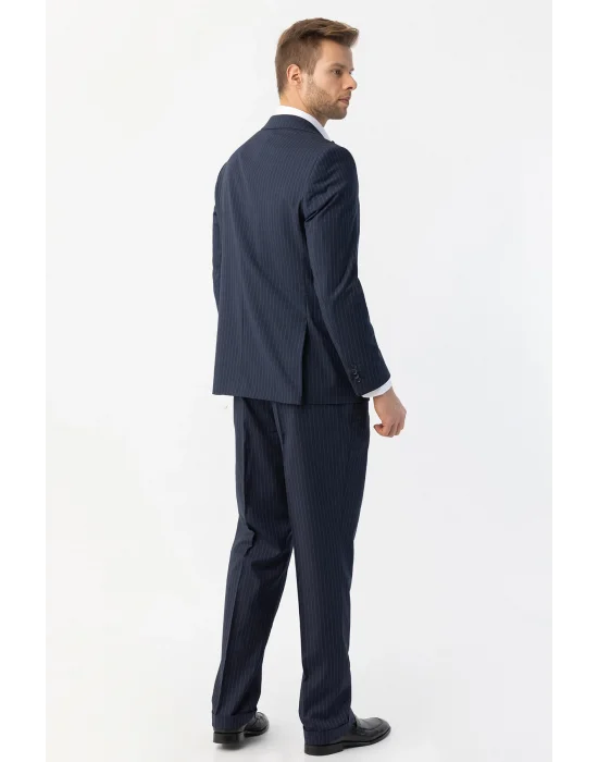 GİOTELLİ ÇİZGİLİ ERKEK TAKIM ELBİSE