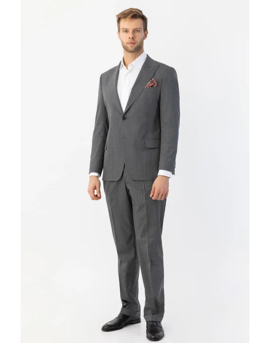 GİOTELLİ ÇİZGİLİ ERKEK TAKIM ELBİSE