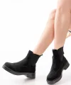 02-2002 Siyah Süet Lastikli Günlük Kadın Bot