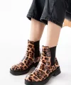 02-2137 Leopar Lastikli Günlük Kadın Bot
