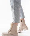 02-356 Bej Düz Topuklu Bağcıklı Fermuarlı Günlük Kadın Bot