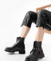 508-3038 Siyah Toka Aksesuarlı Fermuarlı Günlük Kadın Bot