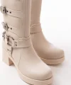 5109-3015 Bej Topuklu Fermuarlı Toka Aksesuarlı Günlük Kadın Çizme