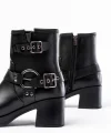 5109-3028 Siyah Toka Aksesuarlı Fermuarlı Topuklu Günlük Kadın Bot