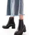 767-3020 Siyah Fermuarlı Kalın Topuklu Günlük Kadın Bot
