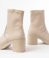 767-3040 Bej Günlük Kalın Topuklu Kadın Bot