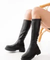 812-2291 Siyah Fermuarlı Günlük Kadın Çizme