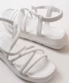 841-841 Beyaz Lastikli Günlük Kadın Sandalet
