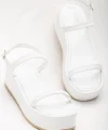 861-1027 Beyaz Dolgu Topuk Kadın Sandalet