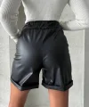 Beli lastikli duble paça deri şort siyah w24755
