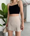 Çift yırtmaklı şort etek