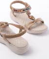 DM-608 Bej Taşlı Arka Lastikli Günlük Kadın Sandalet