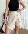 İki düğmeli şort etek S24046