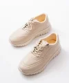 K-504 Bej Bağcıklı Desenli Günlük Spor Ayakkabı