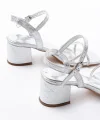 K-888 Kadın Gümüş İnce Sarmal Bantlı Topuklu Ayakkabı