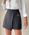 Kadın tokalı şort etek siyah s25449