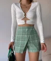 Kapaklı tüvit şort etek yeşil