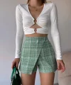 Kapaklı tüvit şort etek yeşil
