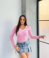 V yaka çizgili bluz pembe A3699