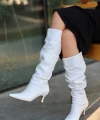 Zelya Beyaz Cilt Topuklu Çizme