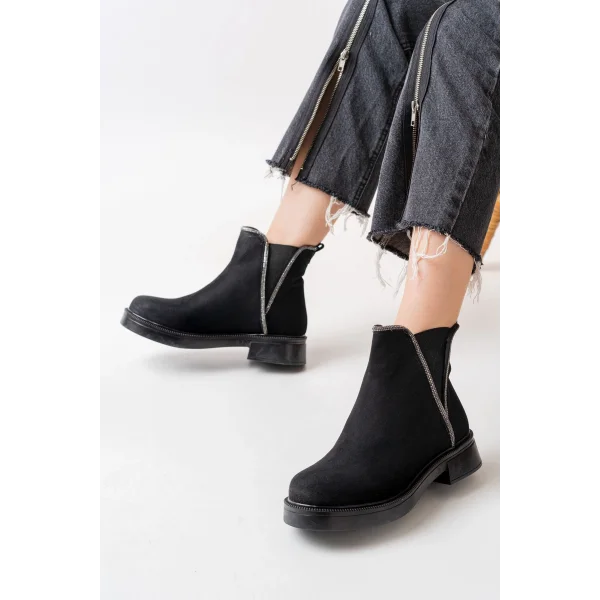 02-02 Siyah Süet Taş Aksesuarlı Lastikli Günlük Kadın Bot