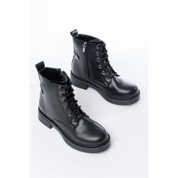 02-2003 Siyah Bağcıklı Fermuarlı Günlük Kadın Bot