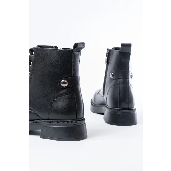 02-2003 Siyah Bağcıklı Fermuarlı Günlük Kadın Bot