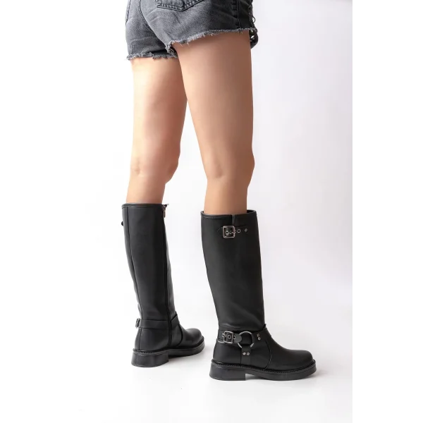 02-312 Siyah Toka Aksesuarlı Fermuarlı Günlük Kadın Çizme