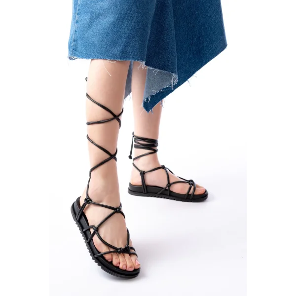 1001-1001 Siyah Bilekten Bağcıklı Kadın Sandalet