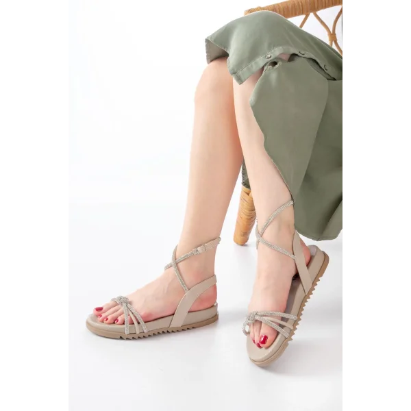 1001-1120 Bej Gümüş Taşlı Günlük Kadın Sandalet