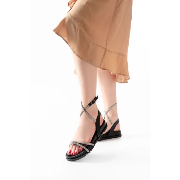 1001-1120 Siyah Gümüş Taşlı Günlük Kadın Sandalet