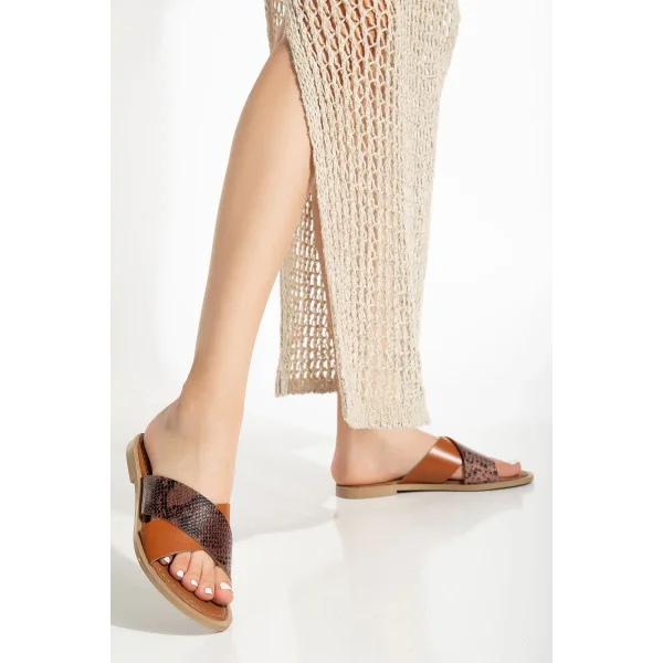 169-076 Taba Ortopedik Hakiki Deri Çapraz Bantlı Kadın Terlik