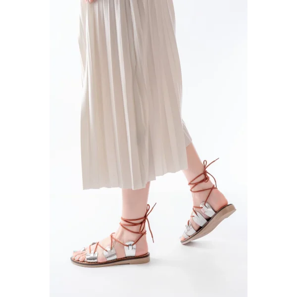 205-01 Gümüş Bilekten Bağlamalı Ortopedik Hakiki Deri Kadın Sandalet