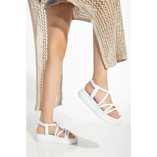 24413-841 Beyaz Dolgu Topuk Kadın Sandalet