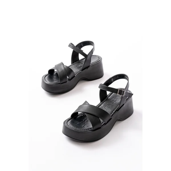 24414-1005 Siyah Günlük Çapraz Dolgu Topuk Kadın Sandalet