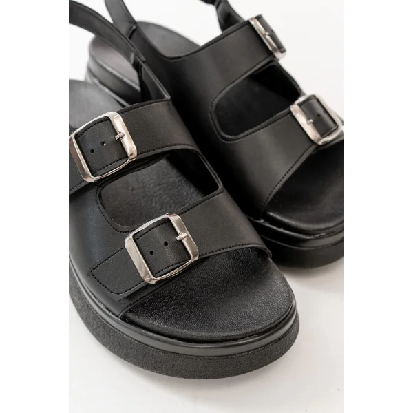 24422-1185 Siyah Dolgu Topuk Kadın Sandalet