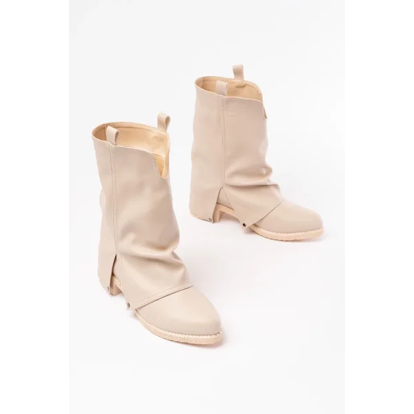 270-3045 Bej Günlük Kadın Bot