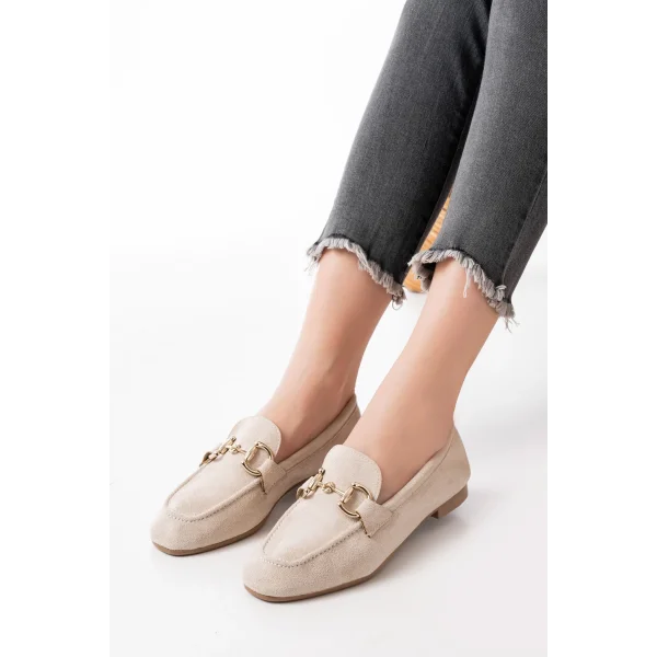 303 Bej Süet Toka Aksesuarlı Günlük Kadın Babet