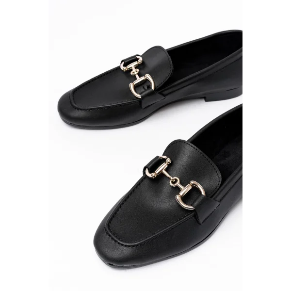 303 Siyah Toka Aksesuarlı Günlük Kadın Babet