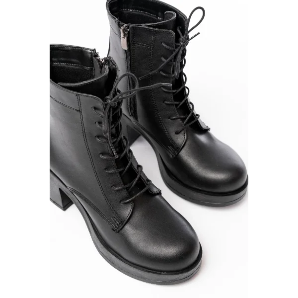 5109-3025 Siyah Bağcıklı Fermuarlı Kalın Topuklu Günlük Kadın Bot